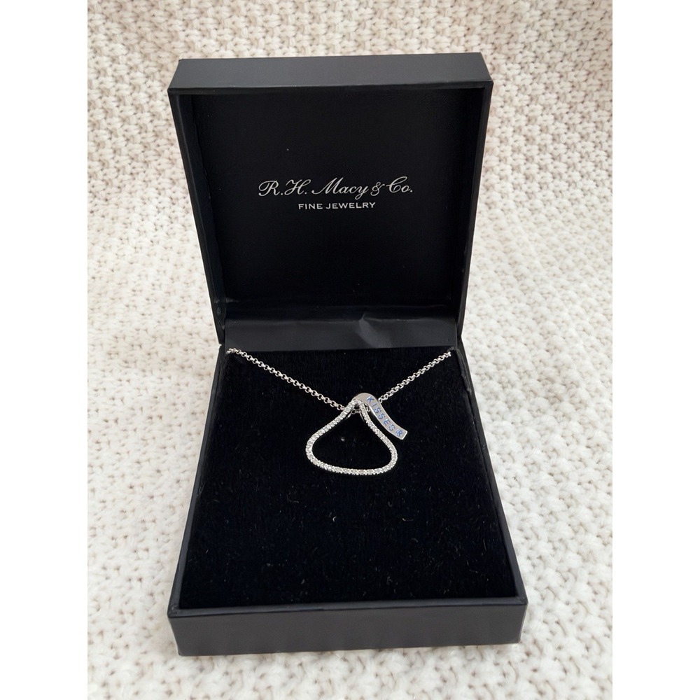 KISSES Sterling Silver Diamond Pendant Necklace Macy's NWT 925 Box